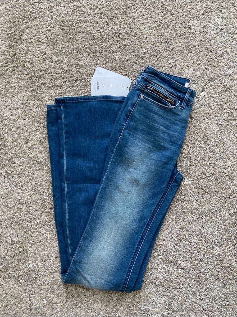 New Athleta Sculptek Flare Jeans size 2 tall